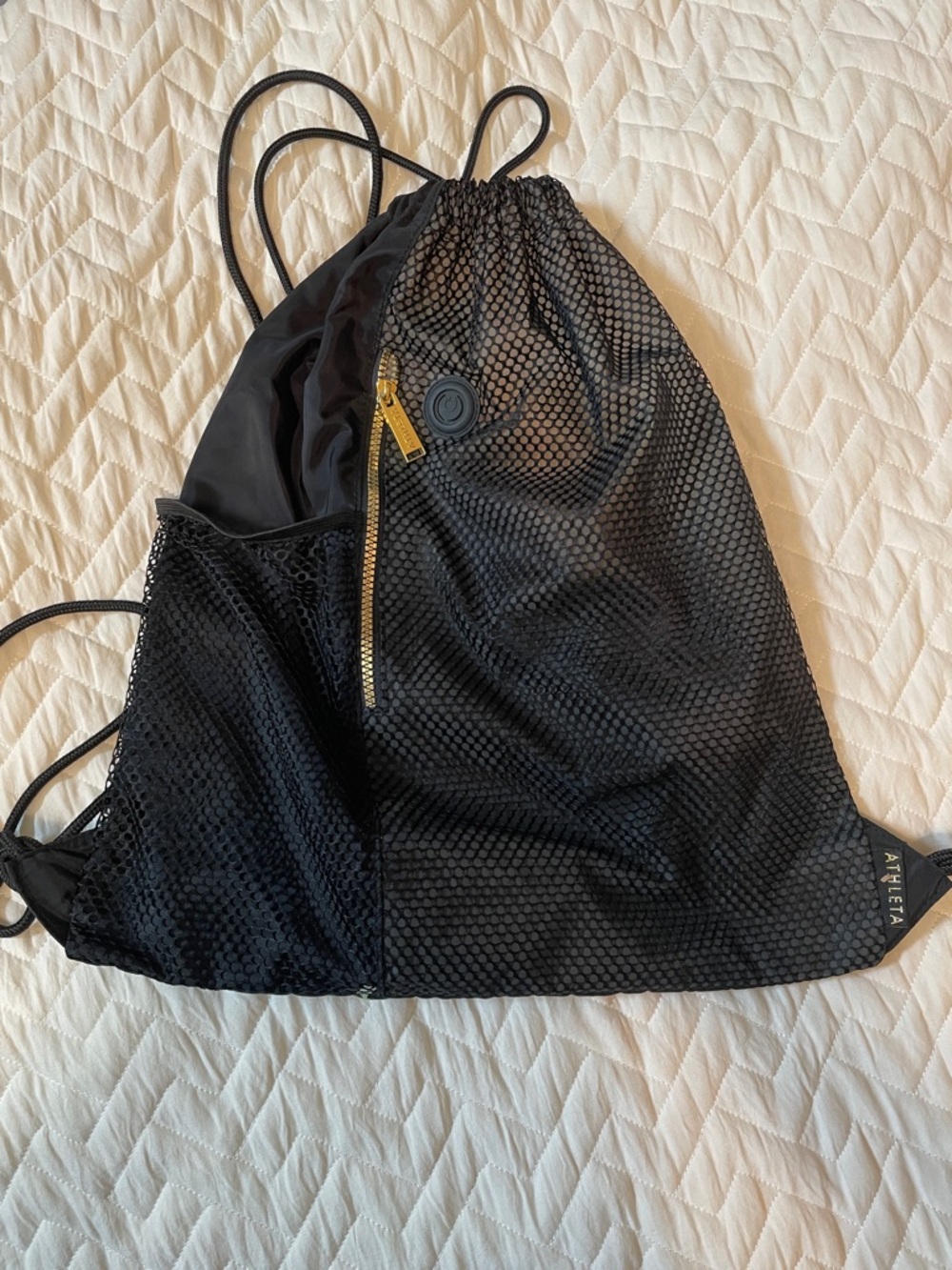 Gently Used Athleta Mesh Drawstring Bag